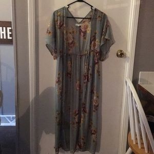 Coco & Jameson kimono
